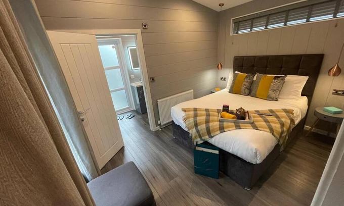 Bethesda Casa | P78 - Studio Pod with Hot Tub