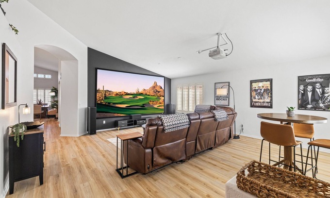 Arrowhead Shores Casa | P83/PeoriaSportsComplex/Theater/Pool/PuttingGreen/Gym/4bd2ba/AC/Oasis