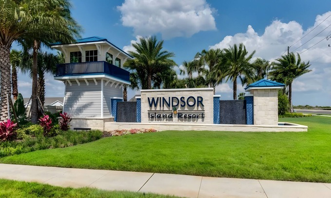 Davenport Casa | Pacific Brand New 5BR TH Pool in Windsor Island