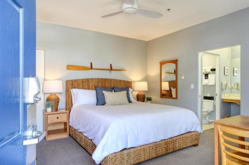 Oceano Casa | Pacific Plaza #105 Studio - Oyster Outlook - StudioD-King