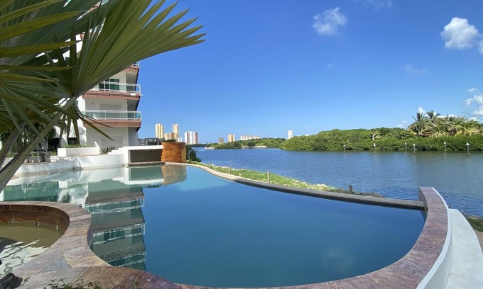 Marina Mazatlán Apartamento | Pacifika Marina Mazatlan by Partnerhost