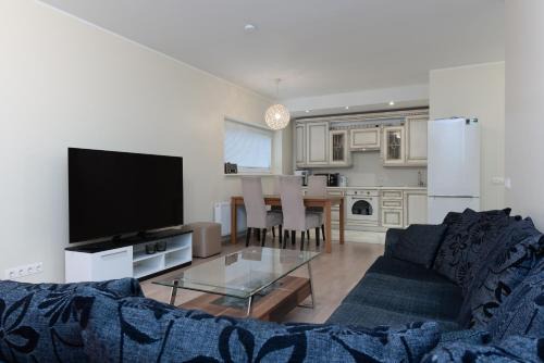 Pirita Apartamento | Padriku Apartment with a balcony,near to central,Self Check In 24 7,FREE Parking