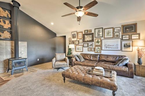 Pagosa Springs Casa | Pagosa Springs Designer Home with Gorgeous Mtn View!