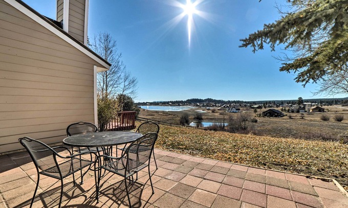 Pagosa Springs Condominio | Pagosa Springs Home w / Deck & Lake Views!