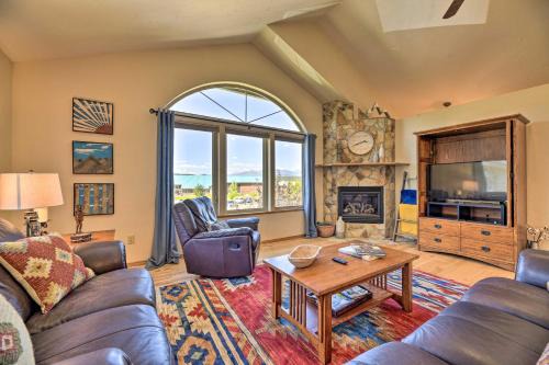 Pagosa Springs Casa | Pagosa Springs Home with Deck and Grill, Walk to Town!
