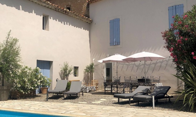 Raissac-d'Aude Casa | Par de encantadoras casas de pueblo con piscina privada 6 camas 4 baños Wifi Freesat TV