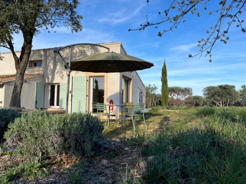 La Motte-dʼAigues Apartamento | Paisible gîte moderne avec vue sur le Luberon