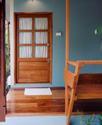 Su Thep Casa | Paiyannoi Guesthome