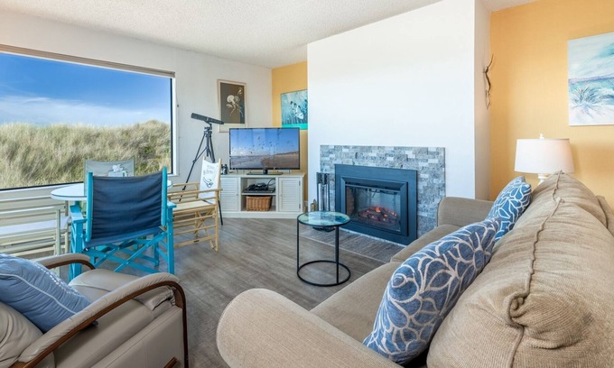 Pajaro Dunes Condominio | Pajaro Dunes Resort: On the Beach Vacation Getaway, Just Steps to the Sand