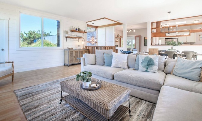 Watsonville Casa | Pajaro Dunes Resort: Family Beach House Sleeps 13! Gran casa familiar con 4+ Bd: