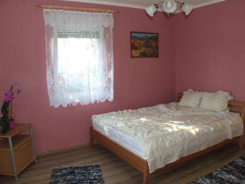 Balatonfenyves Casa | Pajtás Apartman