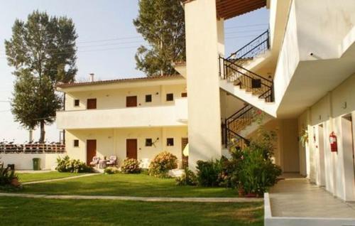 Agia Paraskevi Apartamento | Palatino Studios