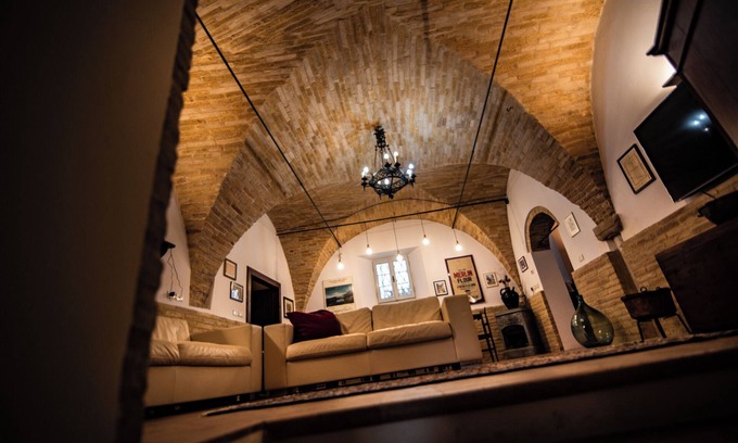 Fermo Casa | Palazzo Capparucci - Dimora Storica