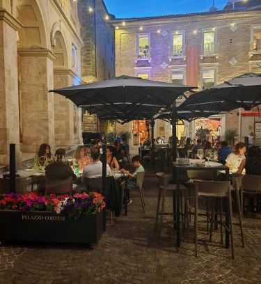 Macerata Casa | Palazzo Cortesi