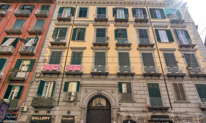 Montecalvario Apartamento | Palazzo della Porta - Via Toledo 55