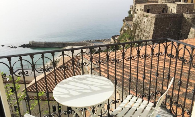 Pizzo Apartamento | Palazzo Pizzo Studio Bellavista