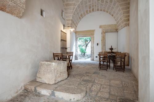 Galatone Apartamento | Palazzo Rolli - La Stanza del Camino & La Stanza delle Botti