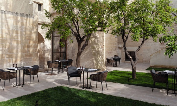 Lecce Historic Center Hotel | Palazzo Zimara Boutique Hotel