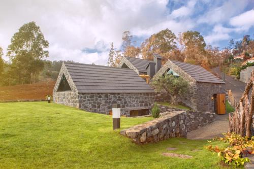 Calheta Chalet De Esquí | Palheiros do Serrado by Real Vision