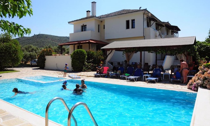 Koropi Apartamento | Palirria Hotel & Studios