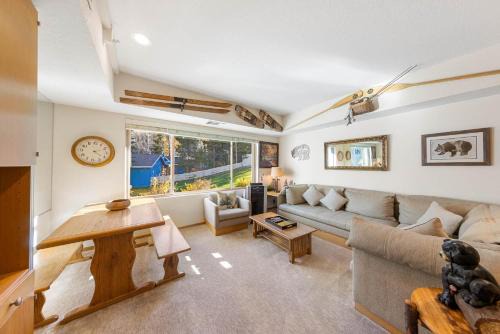 Olympic Valley Apartamento | Palisades Tahoe Lodge Rentals Studio #214