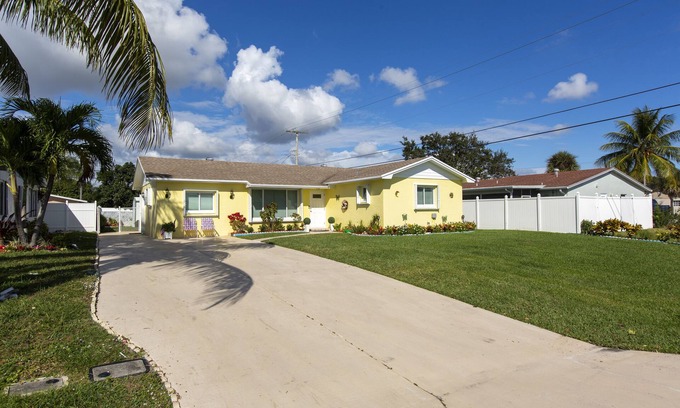Florida North Atlantic Coast Casa | PALM BEACH GARDENS GUEST HOUSE