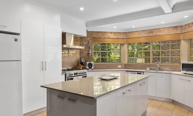 Red Rock Casa | Palm Beach House - Red Rock location