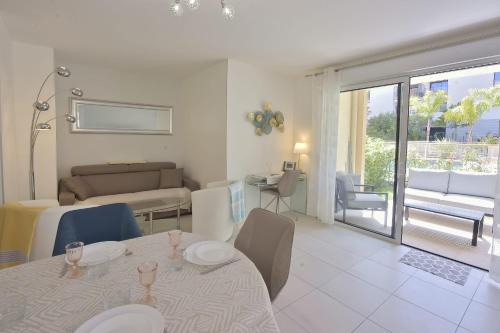 Pointe Croisette Apartamento | Palm Beach - swimming pool - beach at few steps