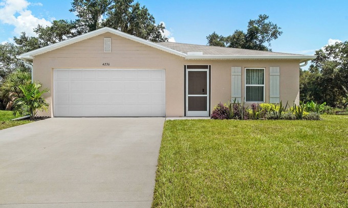 Port Charlotte - Charlotte Harbor Casa | Palm Breeze Retreat 4BR/2BA- all king beds