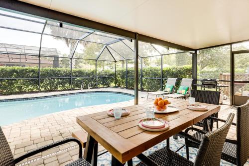 Palm Harbor Casa | Palm Coast Escape with Outdoor Oasis 6 Mi to Shore!