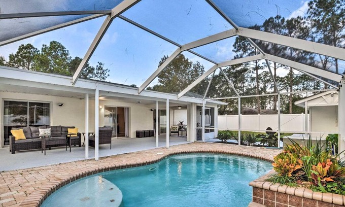 Palm Coast Casa | Palm Coast Retreat with Lanai Less Than 8 Mi to Beach!