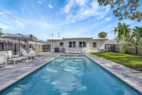 Poinsettia Heights Casa | Palm Haven