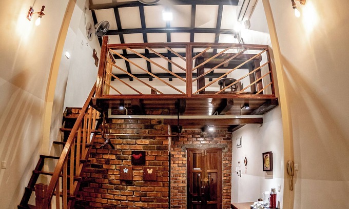 Historic George Town Casa | Palm Mansion Boutique Suites