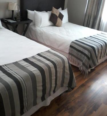 Butterworth Cama Y Desayuno | Palm Springs B and B and Self Catering