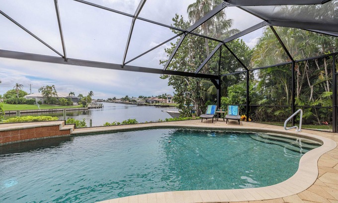 Pelican Villa | Palm Villa - Southern Exposure - 4bed/3bath