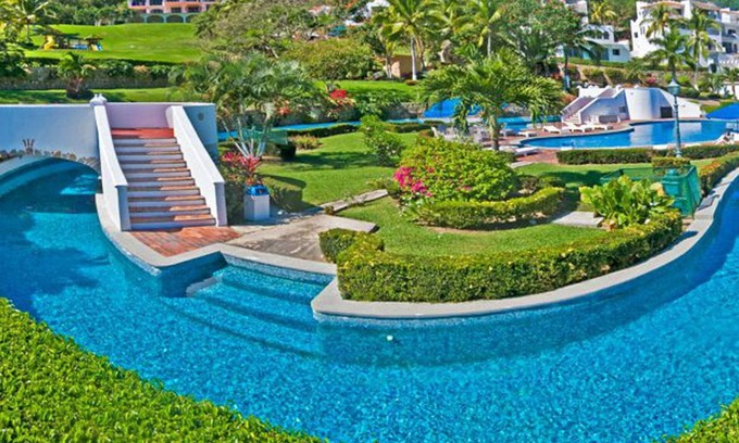 Manzanillo Condominio | Palma Real Ocean View Jr Suite