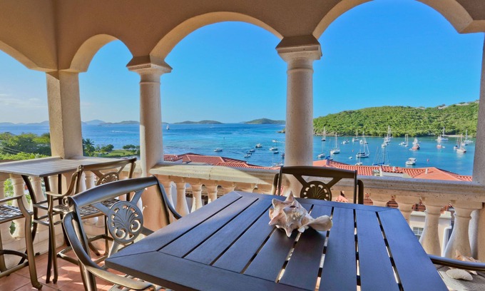 Estate Enighed Condominio | Palmetto en Grande Bay - La mejor vista en Cruz Bay !!