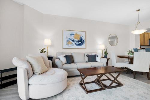 Fort Walton Beach - Destin Casa | Palms Resort #1405 Jr 2BR