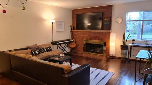 Midtown Casa | Palo Alto 'Startup House'