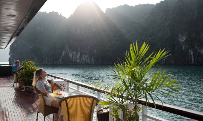 Bai Chay Alquiler De Eote | Paloma Cruise