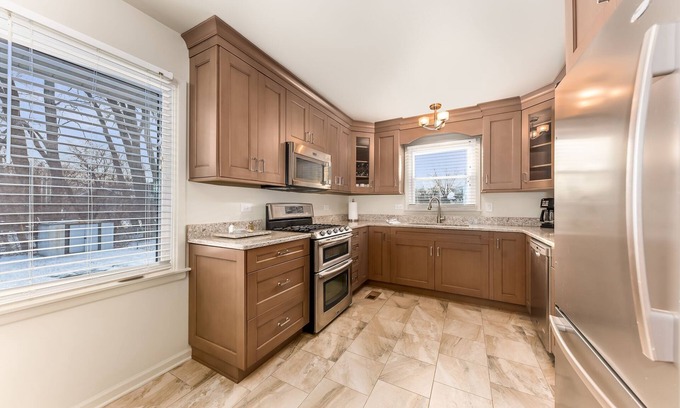 Palos Hills Casa | Palos Hills Rental