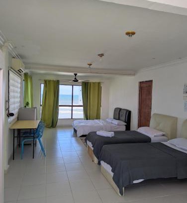 Kampung Aur Apartamento | Pandak Inn - Your Beach Retreat