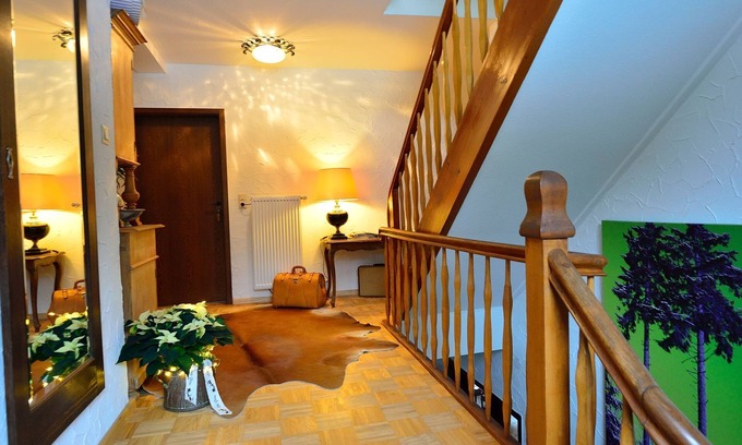 Hallwangen Apartamento | Panorama double room with shower and WC, approx. 15sqm