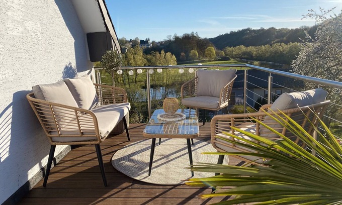 Minden Apartamento | Panorama Home | Modern oasis of well-being