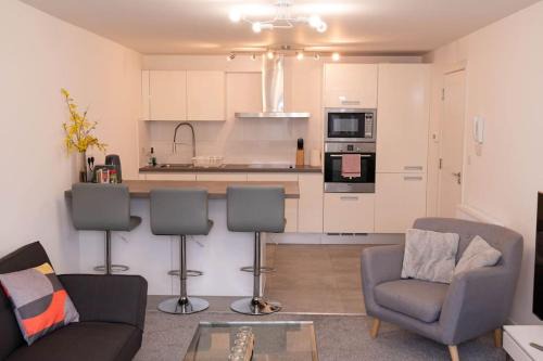 Kidlington Apartamento | Panorama House, Modern 3-Bedroom Apartment 3, Oxford