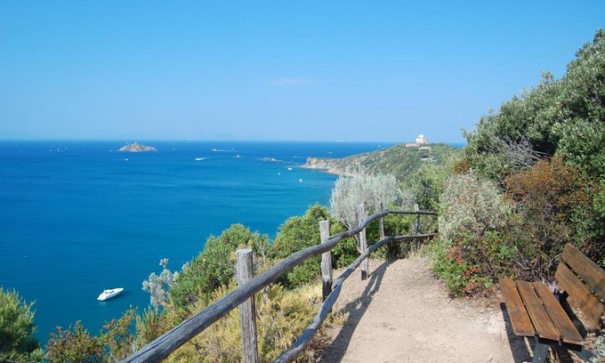 Punta Ala Apartamento | Panoramic Apartment Poggettone Air conditioned