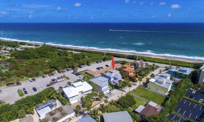 Juno Beach Casa | Panoramic ocean views steps away from Juno Beach!