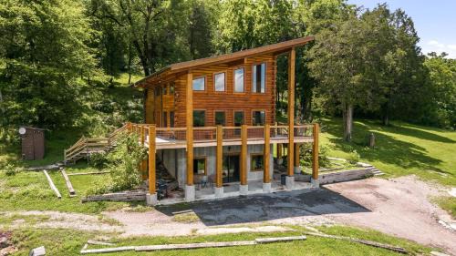Dickel Apartamento | Panoramic Paradise 3BR Cabin with Idyllic Views