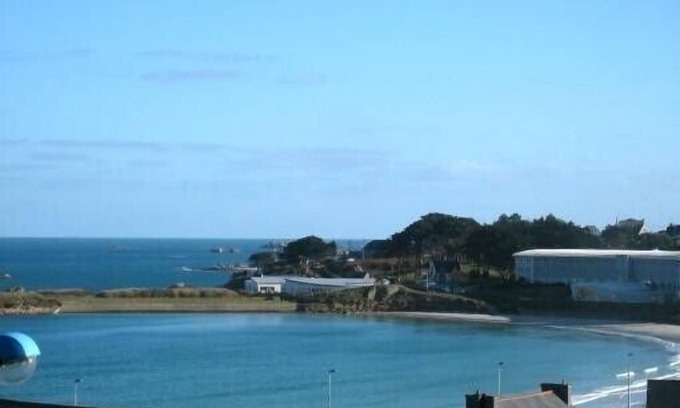 Trevou-Treguignec Apartamento | Apartamento panorámico con vistas al mar, terraza sur, Trévou, Costa de granito rosa, 22.
