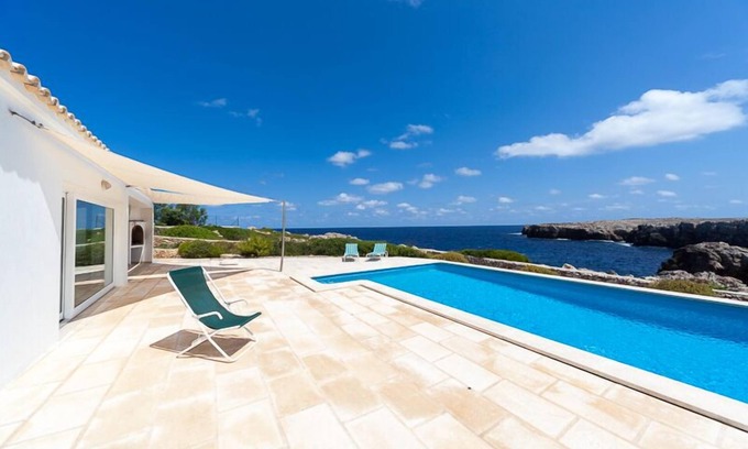 Punta Grossa Villa | Vistas panorámicas al mar, 20m fácil acceso al mar, ideal para el buceo